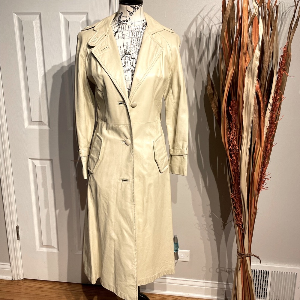 AMI Leather Vintage Imported Oversized Blazer Belt button Flare Trench 70s